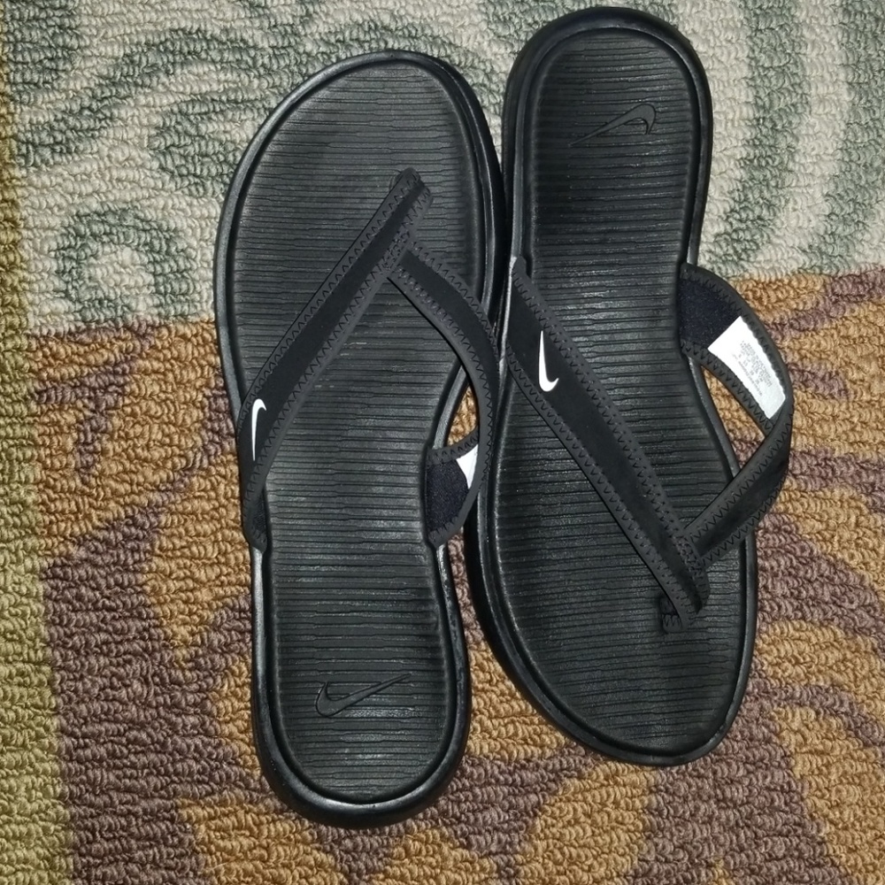 NIKE Flip Flop *Very Light-weight